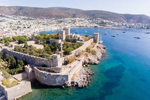 Vanuit Kos: oosterse bustocht Bodrum met retourveer en ophaalservice
