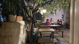Kalamare Restaurant