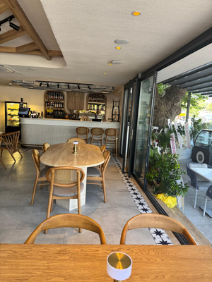 Twenty Cafe Bistro