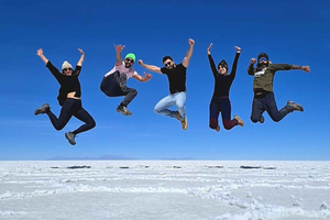 From San Pedro de Atacama: 4-Day Uyuni Salt Flats Round Trip