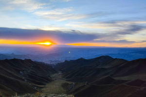 La Paz, Bolivia: Sunset at the Alaxpacha Viewpoint at 4000 meters above sea level.