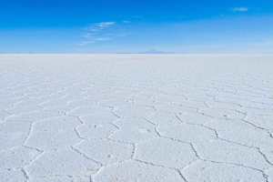 Uyuni: 2-Day Salt Flats Tour with Campervan & Meals