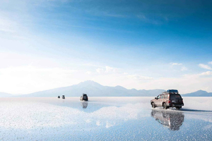 Uyuni Salt Flat Excursion: 2 days, Reflections, Hot Springs, English Guide