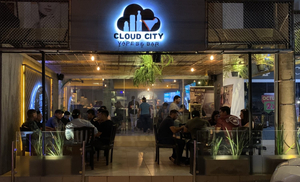 Cloud City Equipetrol - Vapes & Bar