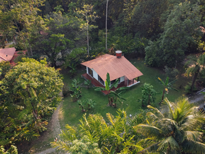 Hotel de Selva El Puente