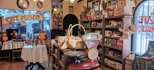 La Vieja Tienda y Café Museo