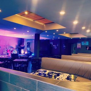 Latitud Music Bar