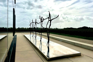 Bordeaux: High-tech wine tourism, innovation, and tastings