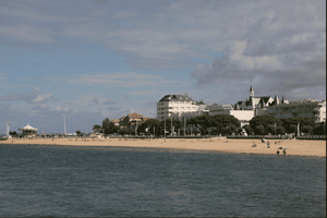 Bordeaux Private Excursion: Arcachon & Pilat Dune Views