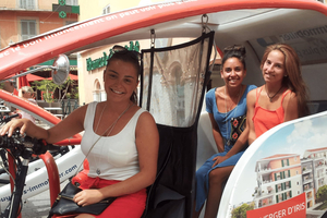 Tour guiado privado en bici eléctrica-taxi por Burdeos