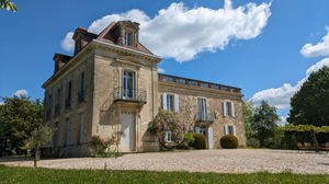 Château du Broustaret - 5 Chambres d'Hôtes & Vins