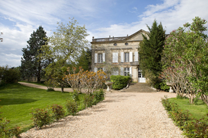 Chateau Latour Segur Suites et Spa TerreHappy