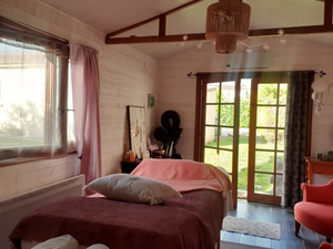 Karma Zen Nelly Bardeau massages et transformation par l'hypnose