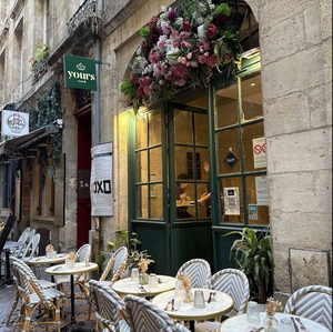 Yours Café