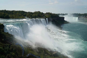 Boston: wycieczka nocna nad wodospad Niagara z fajerwerkami