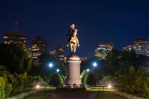 Boston Night Driving Tour with Sunset Harbor Cruise