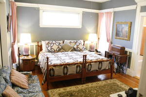 Coolidge Corner Guest House