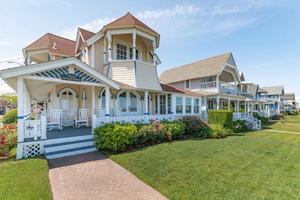 Martha's Vineyard Day Trip with Optional Island Tour
