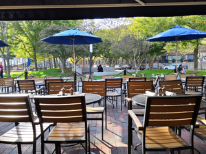 Joe’s Waterfront