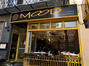 Mood Restaurant & Cafe