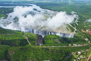 Depuis Kasane/Chobe : Excursion d'une journée aux chutes Victoria avec déjeuner