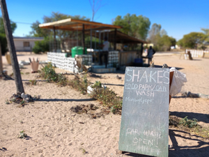 Shakes Social Food Park
