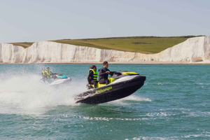 Brighton: Safari z przewodnikiem po wybrzeżu na skuterach wodnych Seven Sisters