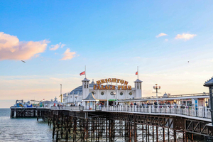 From London: Brighton Day Trip with Train Ticket & Museum