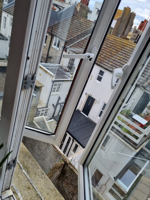 Brighton Black Hotel & Hot Tubs
