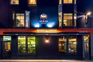 Maris & Otter
