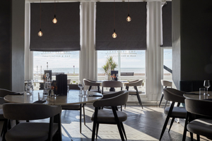 The Sea Pearl Bar & Restaurant