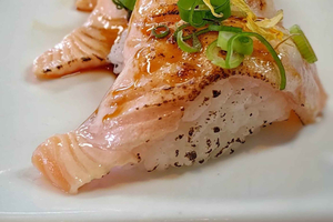Aula de Culinária Japonesa com Refeição e Livro de Receitas