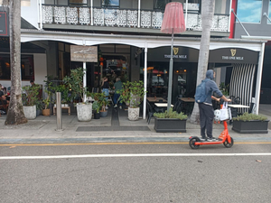 The One Mile Woolloongabba (Sports Bar & Restaurant)