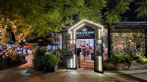 Verandah on Racecourse