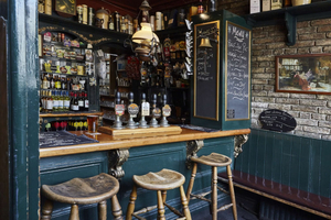 Highbury Vaults
