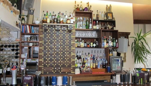 Papaji's bar, køkken & teasmiths