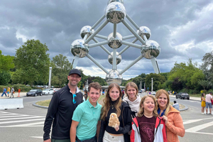 Bryssel: Yksityinen Atomium & Mini-Europe Tour kuljetuksineen.