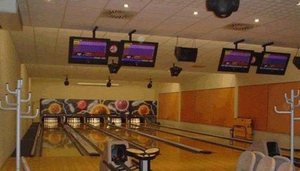 CROSLY BOWLING & Q-ZAR