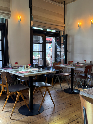 La Fleur Rouge Brasserie