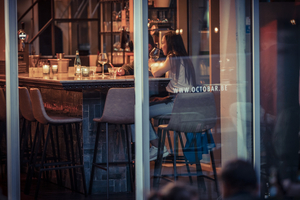 OCTOBAR - Wine & Seafoodbar