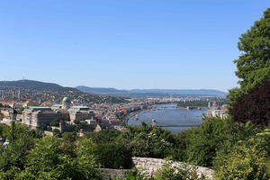 Budapest: Gellert-Hill and Castle District on E-Bike
