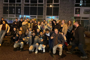 Budapest: Guided Ruin Bar Tour with Karaoke & Shots