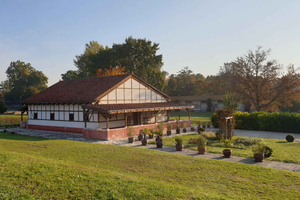 Budapest Hidden Gems: Roman Aquincum Private Tour