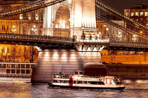 Budapest: Crucero turístico Premium con Tokaj Frizzante
