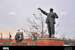 Life Behind the Iron Curtain, the communist Budapest private