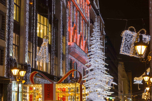 Magische Weihnachtsmärkte und Häppchen-Rundgang in Budapest
