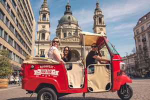 Tour Privado en Tuk-Tuk por la Ciudad y Crucero en Barco