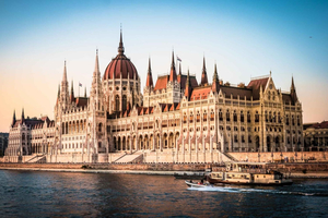 Vienna: Budapest Day Trip