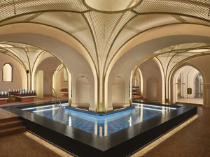 AWAY Spa Budapest