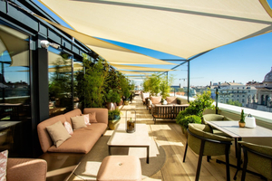 ISSEI Skybar & Restaurant